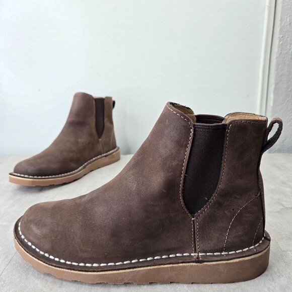 L.L. Bean Shoes - L.L. Bean Pull On Chelsea Boots Sz  8 Brown Nubuck Leather Comfort Ankle Booties